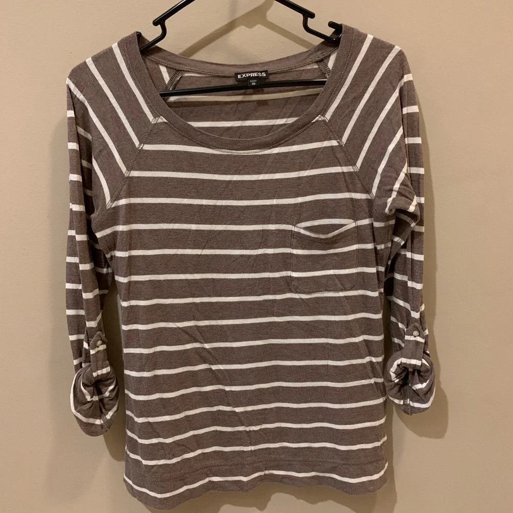 Express top - Picture 1 of 3